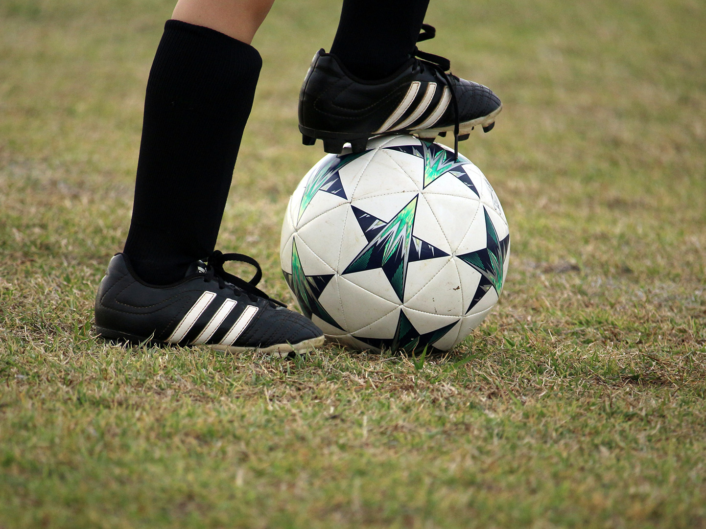 soccer-cleats-ball-stock_1440x1080 Girls Soccer Camp Locations